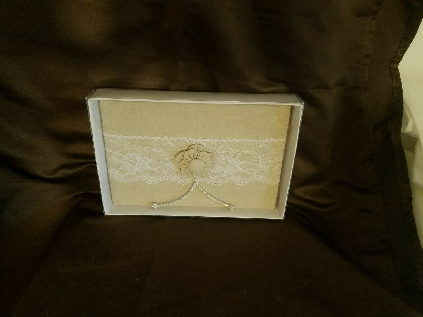 4 pc Elegant beige sandy-beach material Set